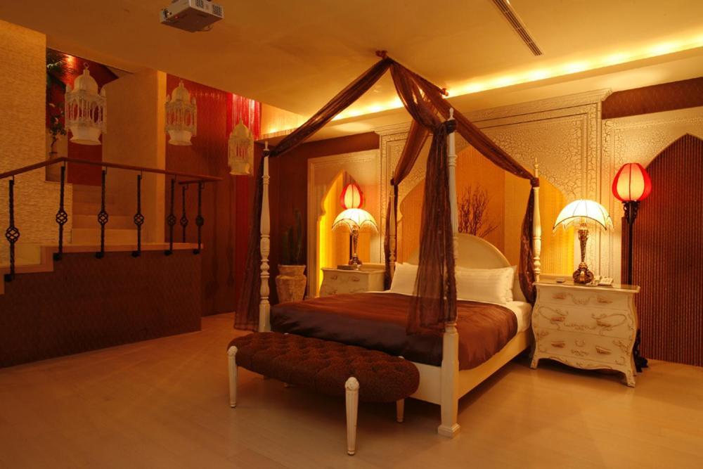 Chateau Boutique Motel Taichung Luaran gambar